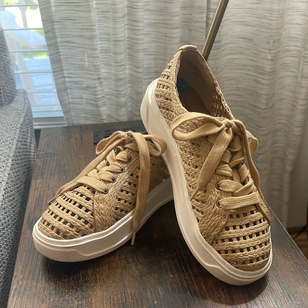 Charles by Charles David Reason Raffia Platform Sneaker 6.5